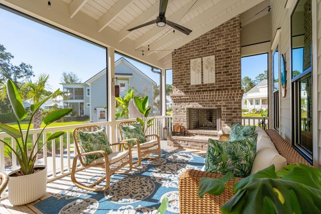 1703 Crab Bank Drive, Mount Pleasant, SC 29466