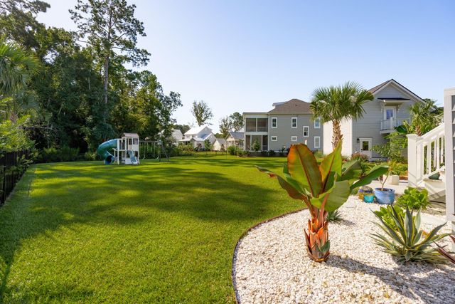 1703 Crab Bank Drive, Mount Pleasant, SC 29466