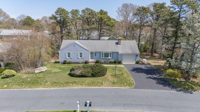34 Clearview Drive, East Dennis, MA 02641