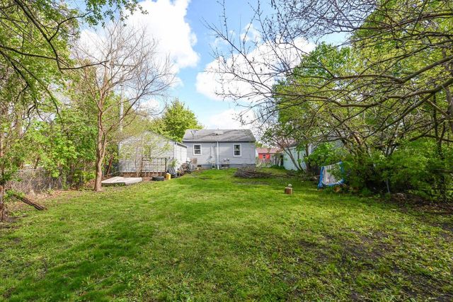 1604 Henry Avenue, Beloit, WI 53511