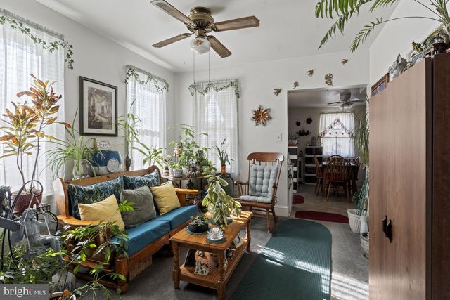 400 BURLINGTON AVE, Delanco, NJ 08075