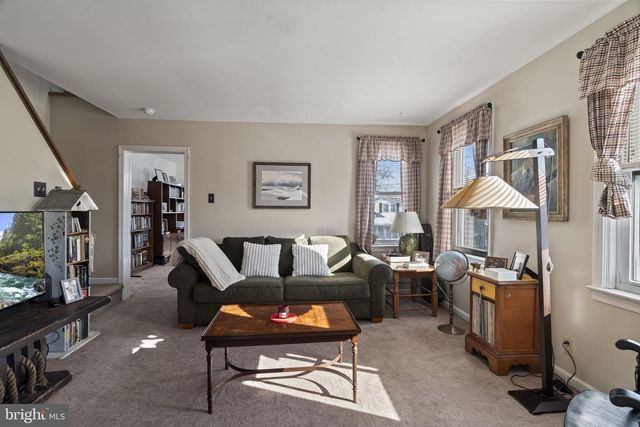 400 BURLINGTON AVE, Delanco, NJ 08075