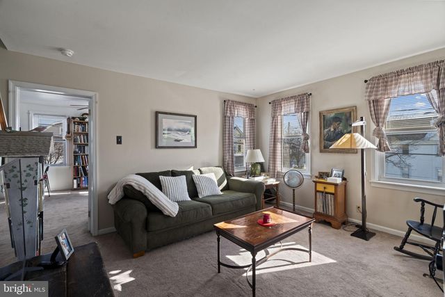 400 BURLINGTON AVE, Delanco, NJ 08075