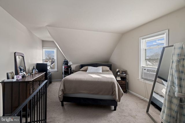 400 BURLINGTON AVE, Delanco, NJ 08075