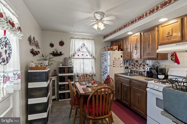 400 BURLINGTON AVE, Delanco, NJ 08075