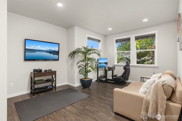 1762 NE Crystallia Court, Poulsbo, WA 98370