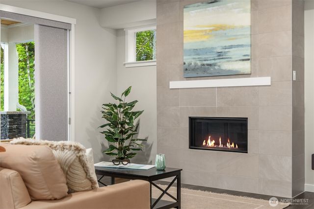 1762 NE Crystallia Court, Poulsbo, WA 98370