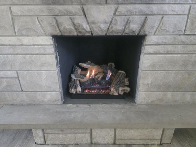 1505 W Ash Avenue, Decatur, IL 62526