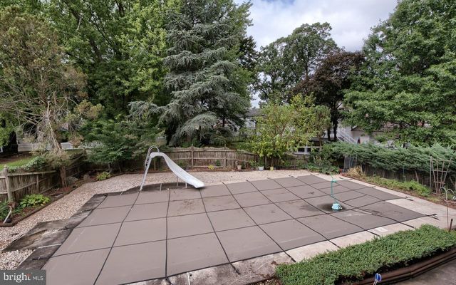 1939 BIRCHWOOD PARK DR N, Cherry Hill, NJ 08003