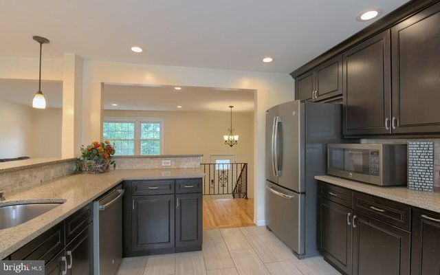1939 BIRCHWOOD PARK DR N, Cherry Hill, NJ 08003