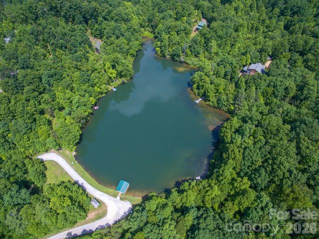 100 Wolf Pen Road, Old Fort, NC 28762