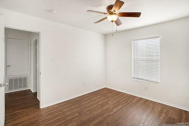 3959 Key West, Converse, TX 78109