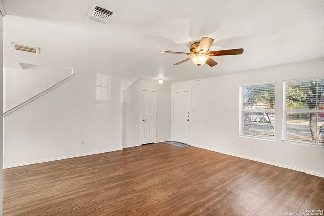 3959 Key West, Converse, TX 78109