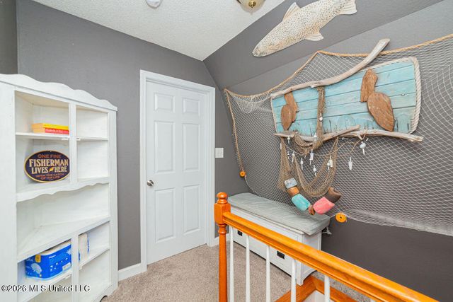 6085 Apache Drive, Kiln, MS 39556