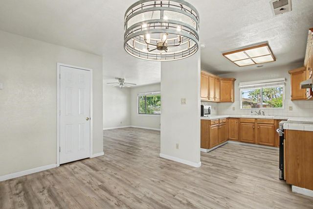 3608 Mc Cain Way, North Highlands, CA 95660