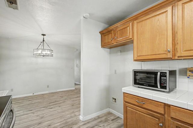 3608 Mc Cain Way, North Highlands, CA 95660