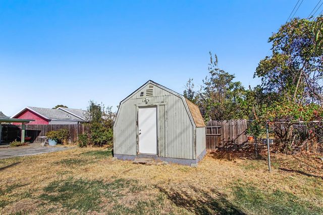 3608 Mc Cain Way, North Highlands, CA 95660