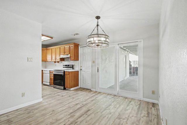 3608 Mc Cain Way, North Highlands, CA 95660