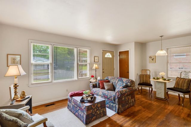 9 Michaels St Street, Little Rock, AR 72204