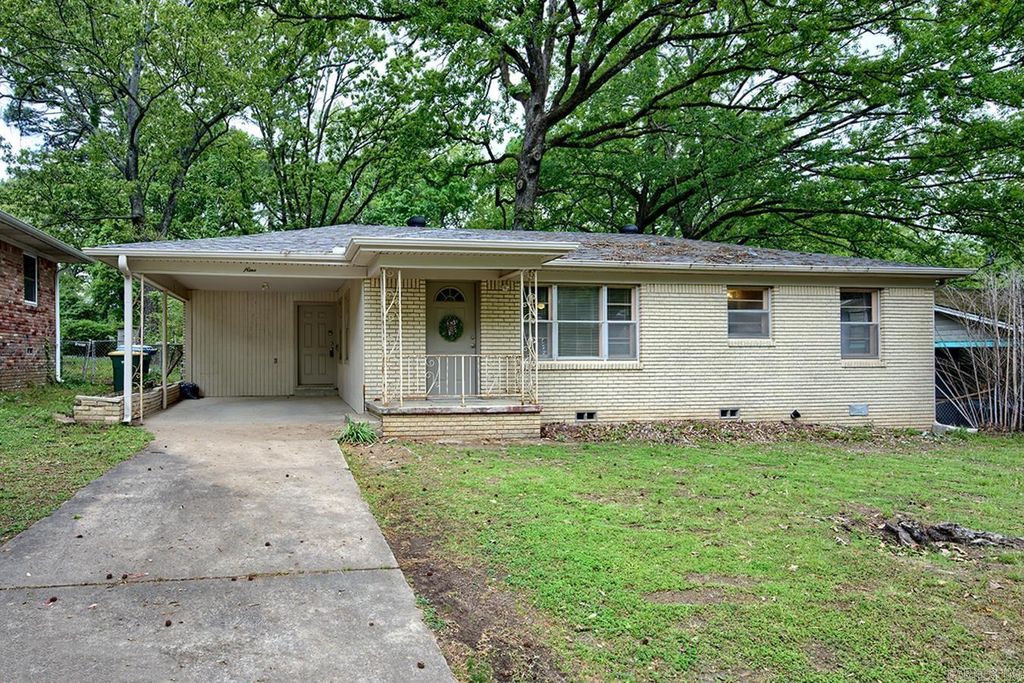 9 Michaels St Street, Little Rock, AR 72204