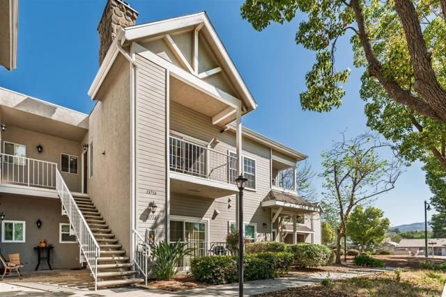 13716 Midland Rd, Poway, CA 92064