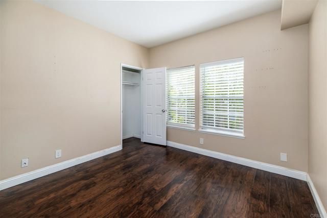 13716 Midland Rd, Poway, CA 92064