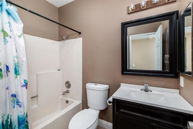 13716 Midland Rd, Poway, CA 92064