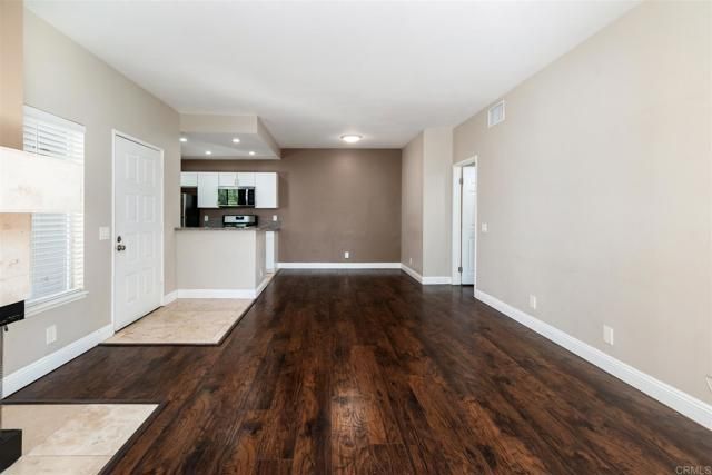 13716 Midland Rd, Poway, CA 92064