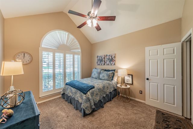 3317 Clearfield Drive, Grapevine, TX 76051