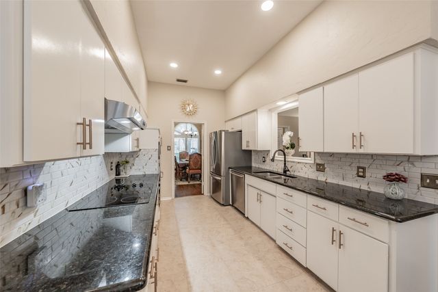 3317 Clearfield Drive, Grapevine, TX 76051