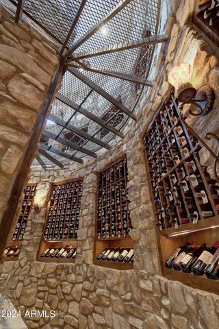 6519 E MALCOMB Drive, Paradise Valley, AZ 85253