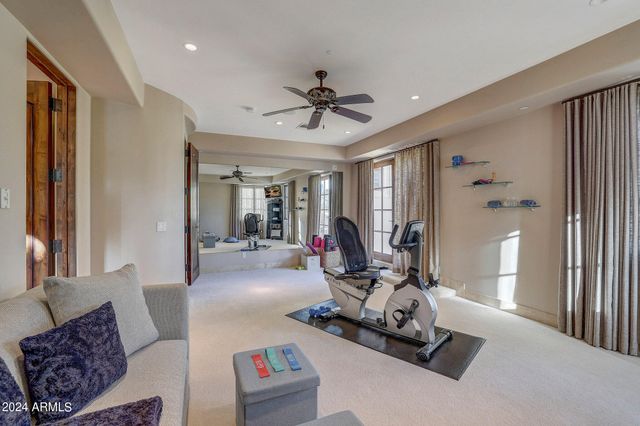 6519 E MALCOMB Drive, Paradise Valley, AZ 85253