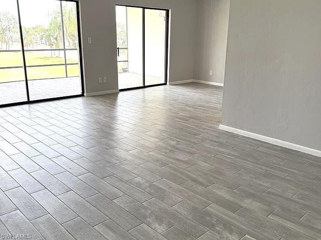 4728 Orange Grove BLVD 12, NORTH FORT MYERS, FL 33903 — photo 2