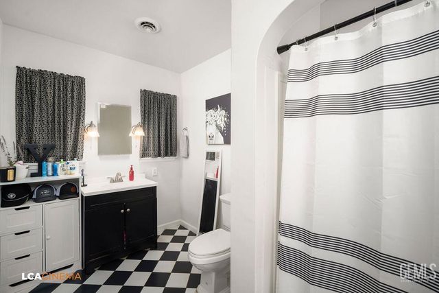 365 Faber Street, Shafter, CA 93263