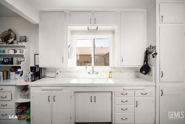 365 Faber Street, Shafter, CA 93263