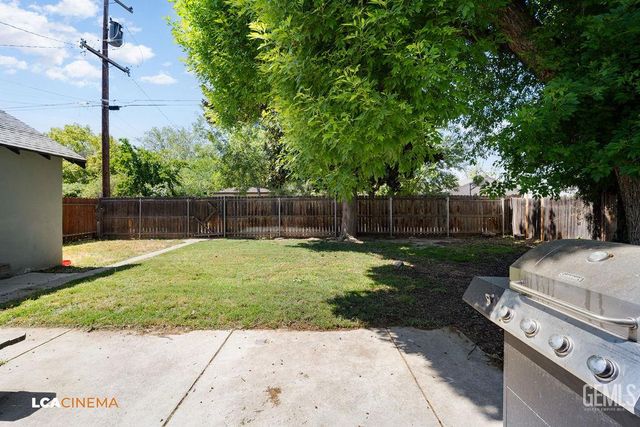 365 Faber Street, Shafter, CA 93263