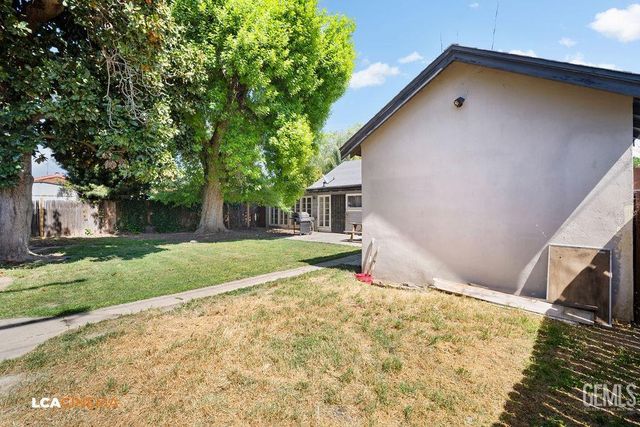 365 Faber Street, Shafter, CA 93263