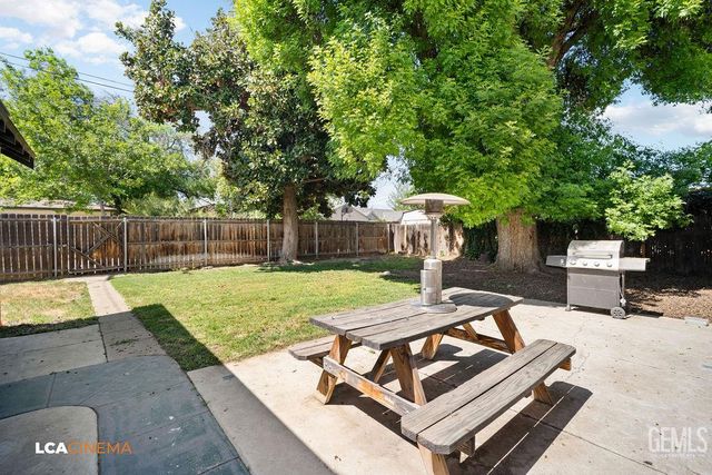 365 Faber Street, Shafter, CA 93263