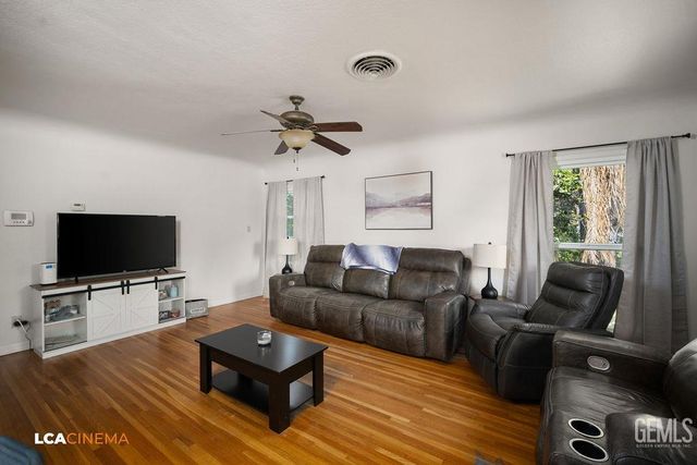 365 Faber Street, Shafter, CA 93263