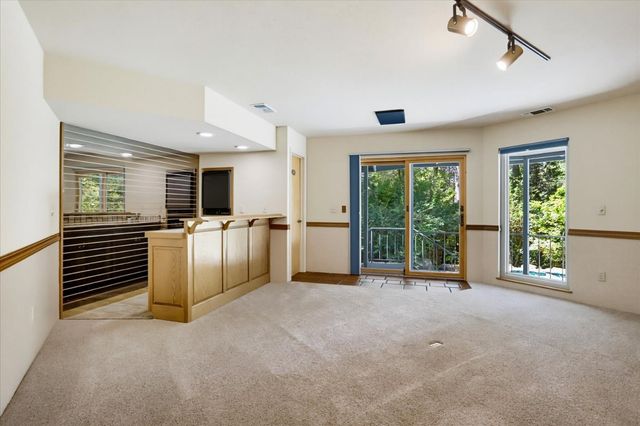 12104 Sunny Slope Dr, Nevada City, CA 95959