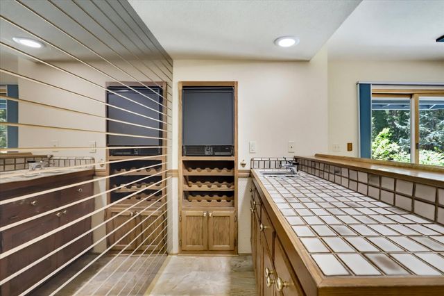 12104 Sunny Slope Dr, Nevada City, CA 95959
