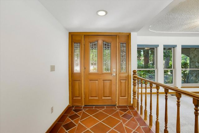 12104 Sunny Slope Dr, Nevada City, CA 95959