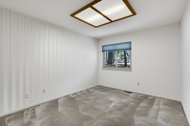 12104 Sunny Slope Dr, Nevada City, CA 95959