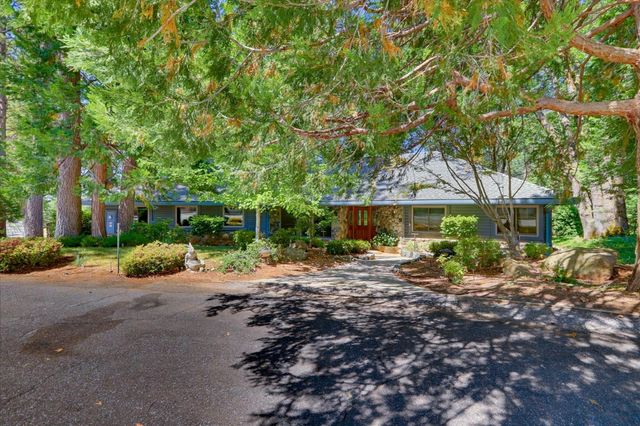12104 Sunny Slope Dr, Nevada City, CA 95959