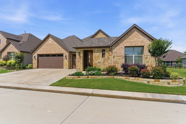 8704 Latite Lane, Denton, TX 76207