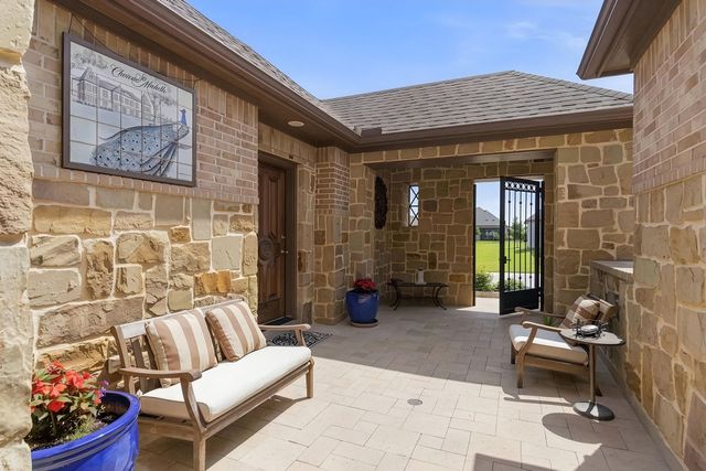 8704 Latite Lane, Denton, TX 76207