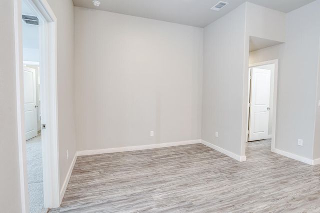 13704 Avenue Q, Lubbock, TX 79423