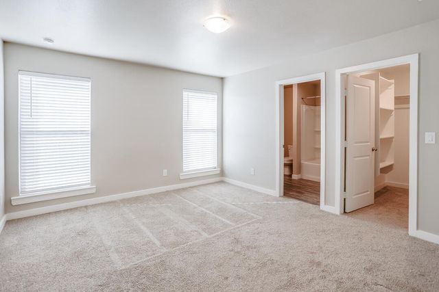 13704 Avenue Q, Lubbock, TX 79423