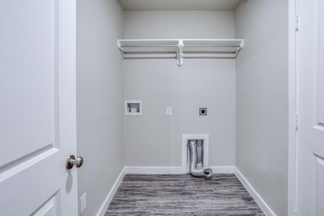 13704 Avenue Q, Lubbock, TX 79423