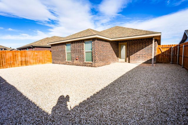 13704 Avenue Q, Lubbock, TX 79423